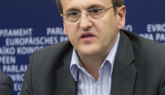 Cristian Preda  se înscrie în Forța Civică, după demisia din PDL - cristianpreda-1382712684.jpg