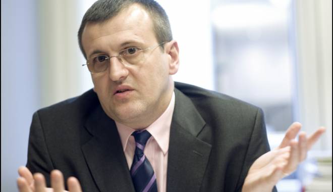 Preda: Am cerut ca PE să discute criza politică din România - cristianpreda-1433766484.jpg