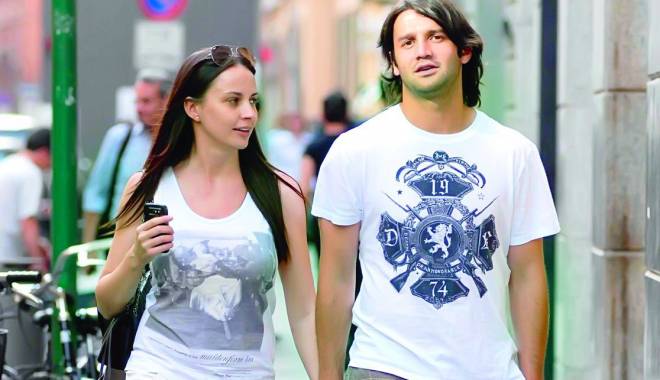 Adelina Chivu, pregătită să fie mamă de băiat - cristiansiadelinachivu-1425237180.jpg