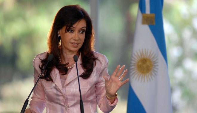Lovitură de teatru în Argentina. Președinta Cristina Fernandez a scăpat de justiție - cristinafernandez-1425021511.jpg
