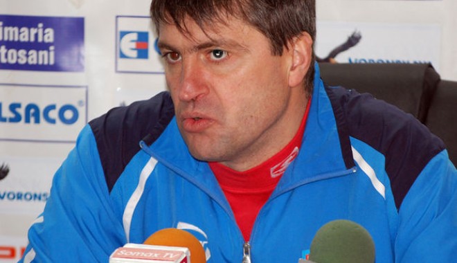 Un antrenor din Liga 1 și-a anunțat demisia - cristipopovici-1385656214.jpg