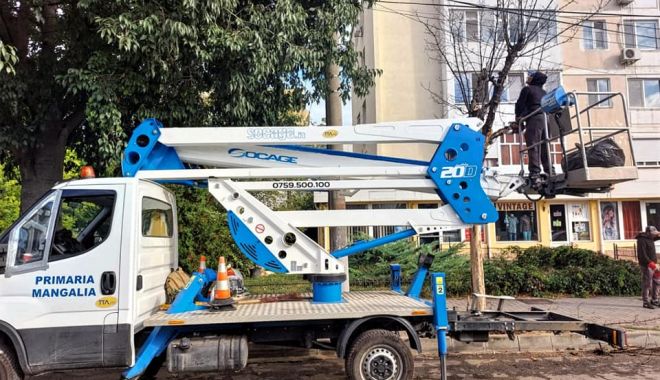 Echipele Primăriei Mangalia lucrează la modernizarea infrastructurii localității - cristiradumangalia-1633025910.jpg