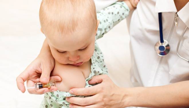 Criză de vaccinuri la Constanța! Zeci de bebeluși, nevaccinați - crizadevaccinuri-1427311778.jpg