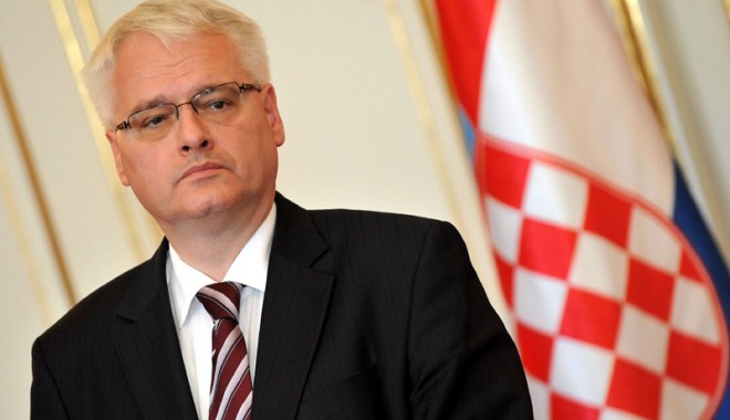 Croația va sprijini aderarea României la Schengen - croatiasustineaderarerom-1371659666.jpg
