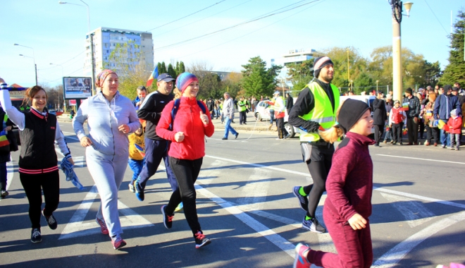 Constănțenii, invitați să alerge la Crosul 1 Decembrie - crosul1decembrie4-1479919758.jpg