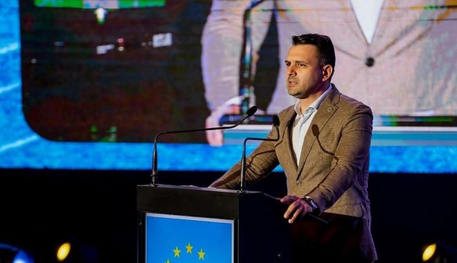 Marian Cruşoveanu: Biletele de valoare și voucherele de vacanță se pot emite şi în format electronic virtual - crus-1710344160.jpg