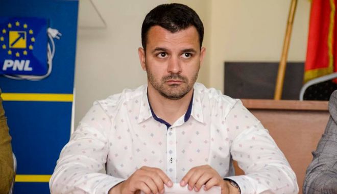 Deputatul Marian Cruşoveanu cere de urgenţă eliminarea taxei de pod - crusoveanutaxa-1642008758.jpg