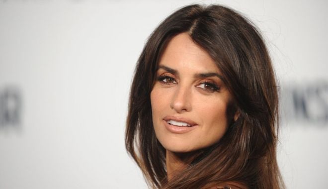 Penélope Cruz va produce și va fi protagonista debutului regizolar al lui J. Diego Botto - cruz-1635437151.jpg