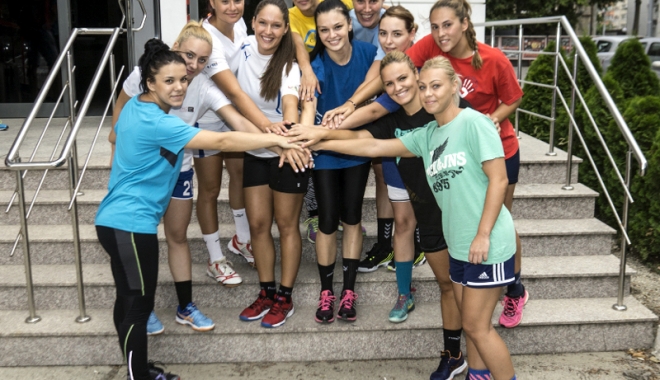 CS Dinamo și-a înființat echipă feminină de handbal - csdinamo-1469728228.jpg