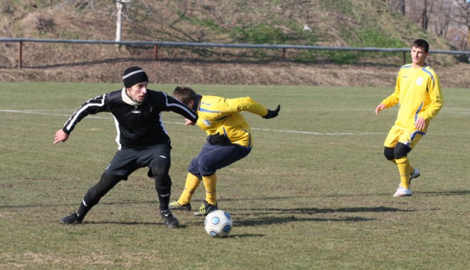 Lot subțire la CS Eforie - cseforie-1311014389.jpg