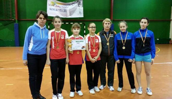 CS Farul, cea mai tare la tenis de masă - csfarul-1454348996.jpg