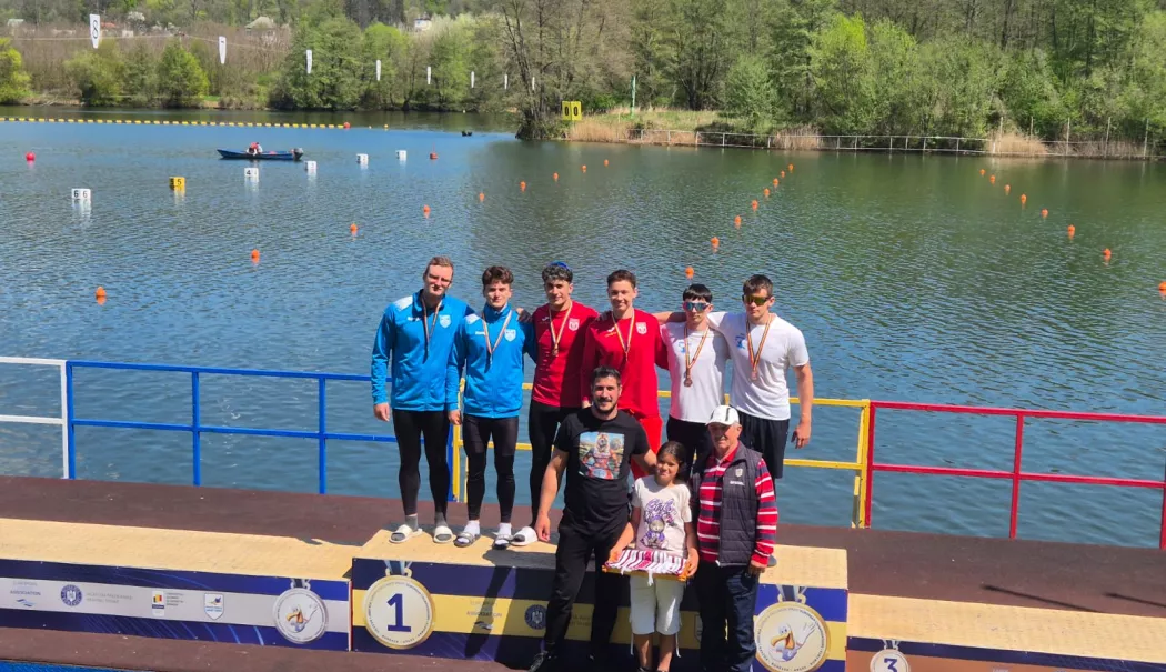 Salbă de medalii pentru sportivii de pe litoral la kaiac-canoe - csm-caiac-1776772811.webp