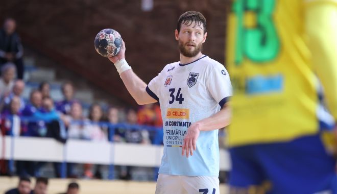 Calificare în sferturile Cupei României pentru handbaliştii de la CSM Constanţa - csm-handbal-1680783740.jpg