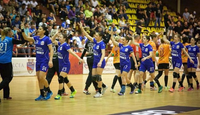 CSM București s-a calificat în Final Four al Ligii Campionilor - csm1-1524844180.jpg
