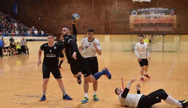 CS Medgidia a învins pe HCDS ll, în derby-ul dobrogean - csmedgidia-1554223971.jpg