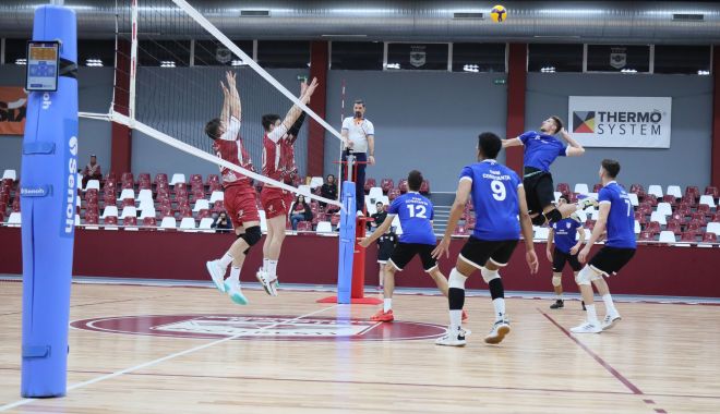 Înfrângere drastică pentru voleibaliştii de la CSM Constanţa pe terenul Rapidului - csmvolei-1666528235.jpg
