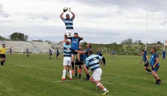 CS Năvodari s-a impus în derby-ul cu RC Bârlad. Toate punctele, din piciorul lui Văcaru - csnavodari-1620652065.jpg