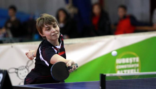 CS Topspin 08 și CS Farul merg mai departe în semifinalele Superligii - cstoptenisdemasa-1424715906.jpg
