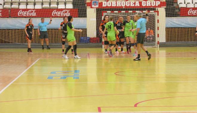 Liga Naționala handbal feminin: CSU Neptun, remiză cu HC Dunărea Brăila / Galerie foto - csu2-1425213779.jpg