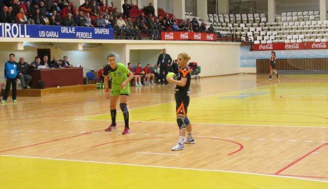 Liga Naționala handbal feminin: CSU Neptun, remiză cu HC Dunărea Brăila / Galerie foto - csu7-1425213859.jpg