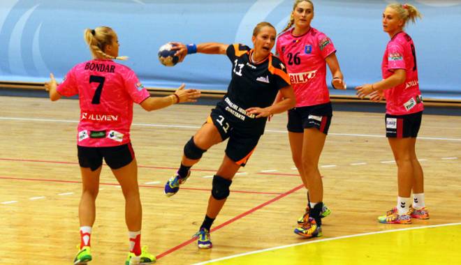 Liga Națională de handbal feminin, etapa a 14-a. CSU Neptun vs. Cetate, încleștare teribilă pentru puncte - csuneptun-1420829481.jpg