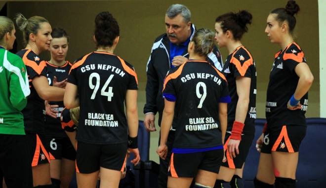 CSU Neptun, ultima confruntare din sezonul regulat - csuneptun-1429551926.jpg