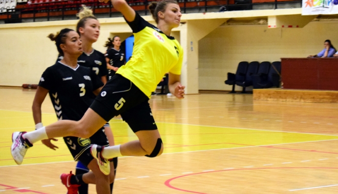 CSU Neptun a câștigat turneul amical de la Plopeni - csuneptun-1504713018.jpg