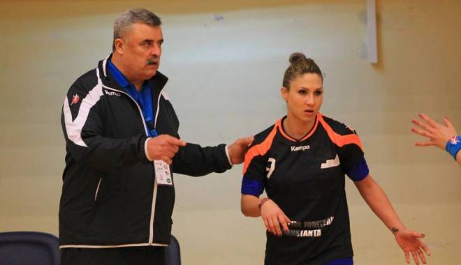 Handbal feminin: CSU Neptun, înfrângere pe terenul U Cluj - csuneptun1427710424-1427711926.jpg