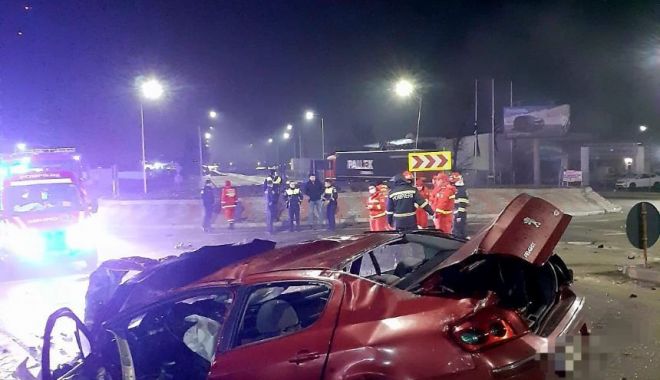 Şase persoane, printre care şi un copil de zece ani, rănite într-un accident rutier pe DJ 228 - ct-1702834523.jpg