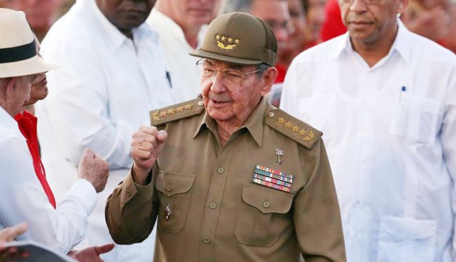Cuba: Raul Castro  a primit o delegație de congresmeni americani - cubaraulcastro-1519219392.jpg