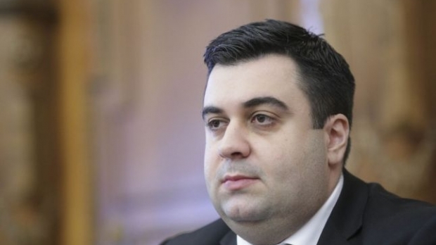 Ministrul Cuc anunță restructurări la Tarom și CNAIR: 