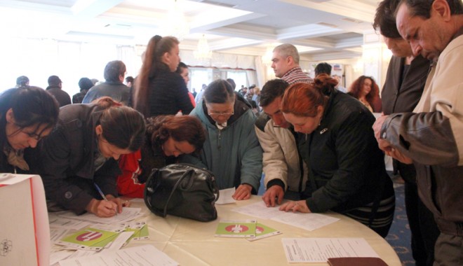 Cu cât vor crește salariul mediu net și pensia medie - cucatvacreste-1392395671.jpg