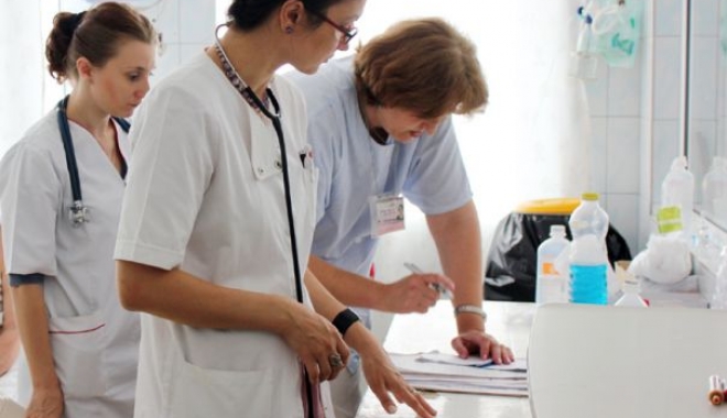 Cu ce probleme se confruntă asistentele medicale - cuceproblemeseconfrunta-1475406067.jpg