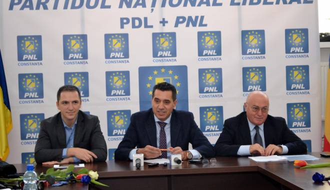 Ce liberali vor să candideze la Primăria Constanța. Nume surpriză pe listă - cugetfoto4-1425825684.jpg