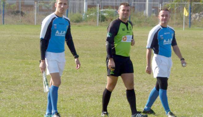Cum poți ajunge rapid arbitru de rugby - cum-1421339547.jpg