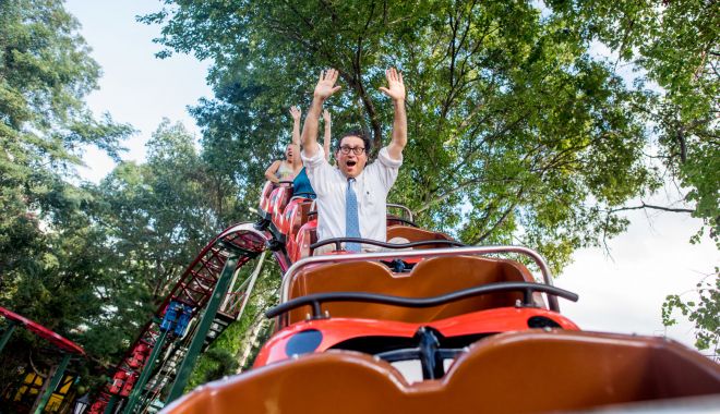 Cum să sperii o persoană căreia îi este frică să se dea în Roller Coaster - cum-sa-sperii-1696005992.jpg