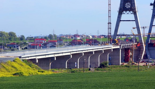 Cum arată noul pod rutier de la Agigea, peste Canalul Dunăre - Marea Neagră - cumaratanoulpod10-1400742526.jpg