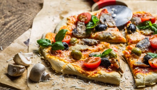 Cum să faci o pizza delicioasă acasă - cumfacipizza-1391437096.jpg