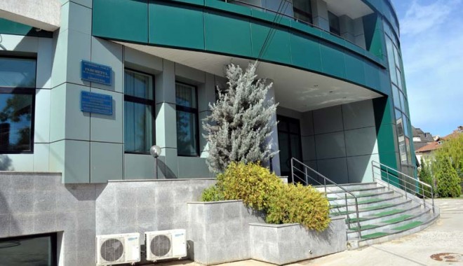 Cum lucrează procurorii constănțeni  de sărbătorile de iarnă - cumlucreazaprocuroriiconstanteni-1387391540.jpg