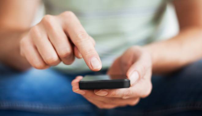 Cum ne afectează somnul utilizarea smartphone-ului - cumneafecteazasomnul-1429192333.jpg