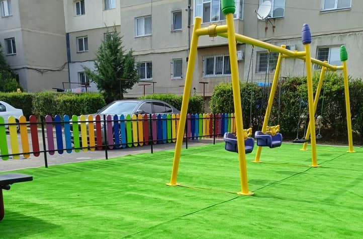 Primăria Cumpăna a reabilitat un nou loc de joacă din localitate - cumpana-loc-joaca-1723481779.jpg