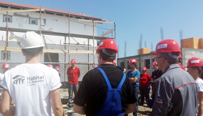 Primele locuințe construite de voluntari, la Cumpăna, finalizate în curând - cumpana2-1493734186.jpg