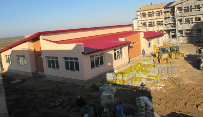 Primăria Cumpăna investește în educație. Campus modern pentru 600 de elevi - cumpanacampusscolar-1453049303.jpg