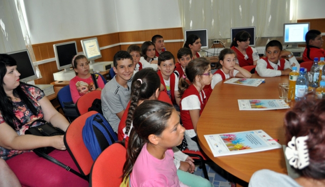 Primăria Cumpăna inaugurează Centrul Socio-Educativ - cumpanacentrusocioeducativ-1473263406.jpg