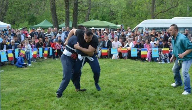 Primăria Cumpăna, pregătiri  pentru kureș - cumpanakures-1499783302.jpg