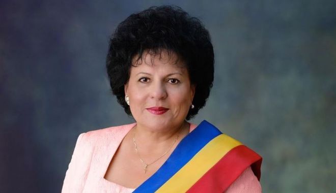 Primarul Mariana Gâju, mesaj emoţionant de Ziua Dobrogei - cumpanamarianagajubun2-1605456266.jpg
