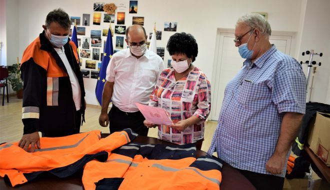Pompierii unui oraş din Germania au donat echipamente pentru Primăria Cumpăna - cumpanapompieri-1630516502.jpg