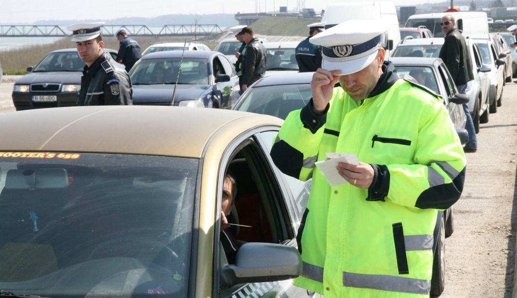 Șoferii nu vor mai fi amendați imediat pentru lipsa rovinietei - cumpotianulaoamendapentrulipsaro-1728142135.jpg