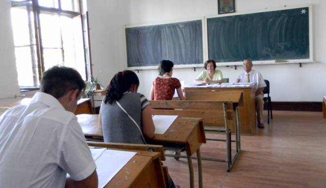 Cum să determini elevii să învețe mai serios pentru examene - cumsadeterminielevii-1445280294.jpg