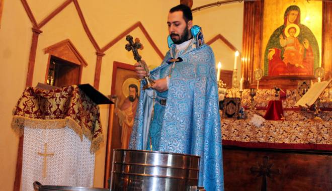 Cum sărbătoresc armenii Crăciunul - cumsarbatoresc-1420381504.jpg